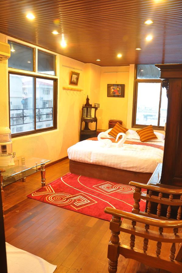 Asian Bliss Myanmar Hostel Yangon Exteriör bild